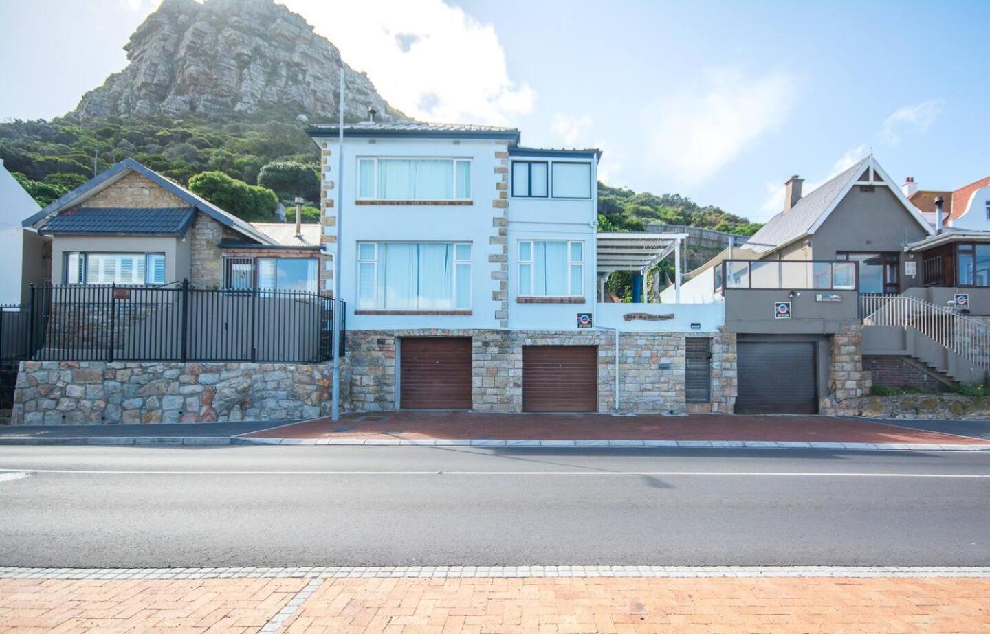 Modern Beach Apartment By Open Home Kalk Bay Luaran gambar